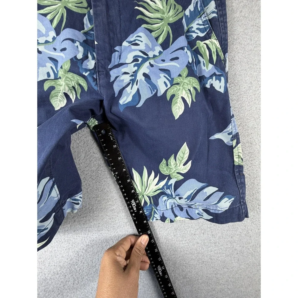 American Eagle Outfitters Shorts Mens 26 Blue Hawaiian Floral‎ Chino Summer